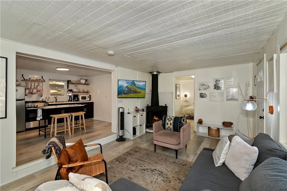 33353 Yukon Drive Green Valley Lake, CA 92341