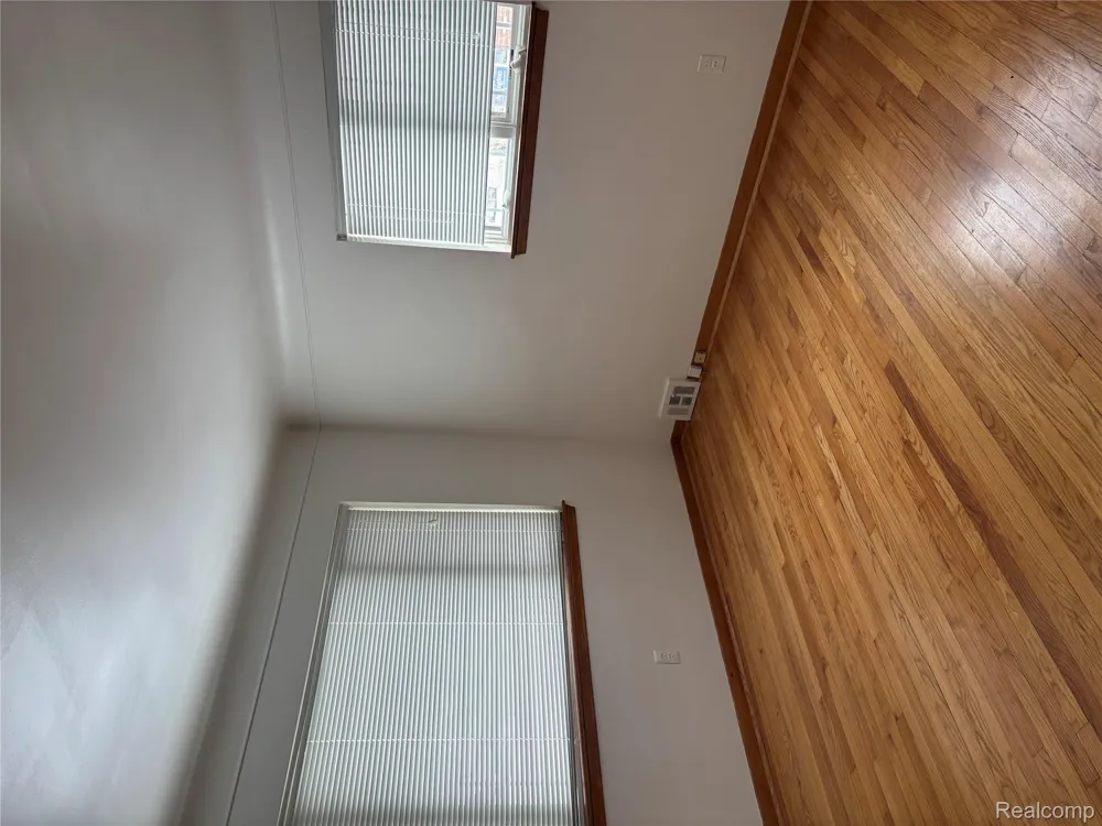 1641 Fairview Avenue