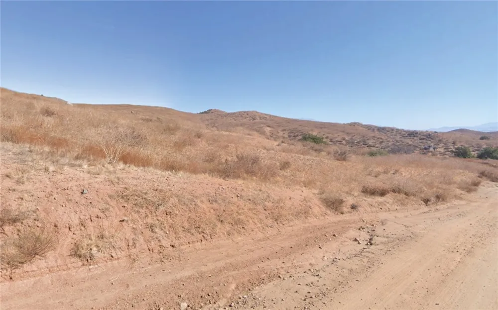 2 Blue Sky Road Perris, CA 92570