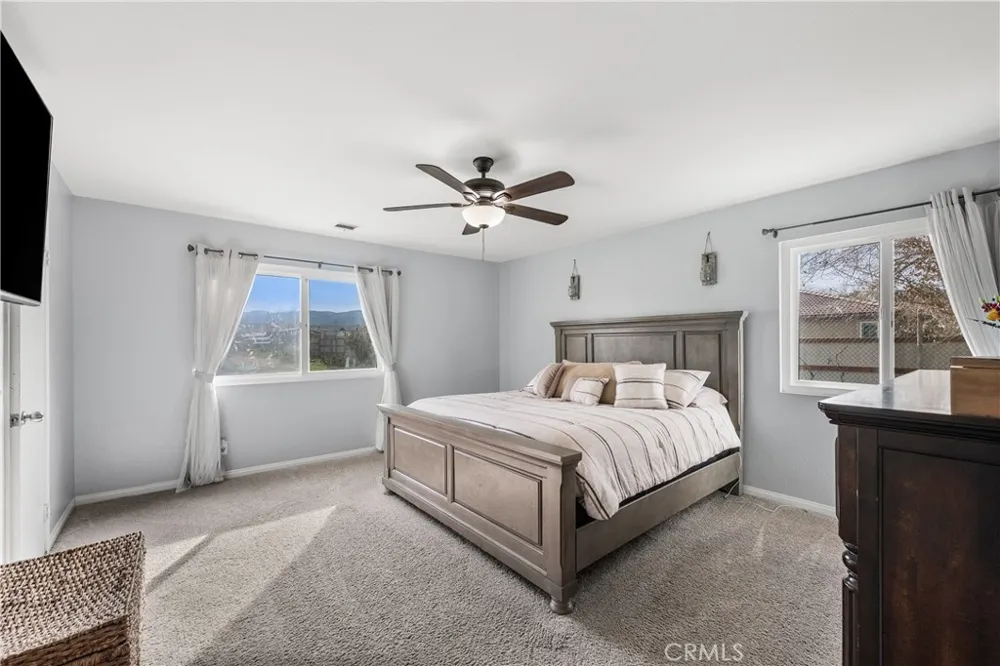 8954 E Avenue T14 Littlerock, CA 93543