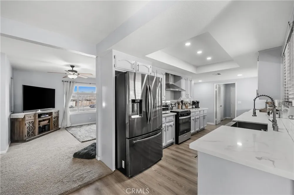 8954 E Avenue T14 Littlerock, CA 93543