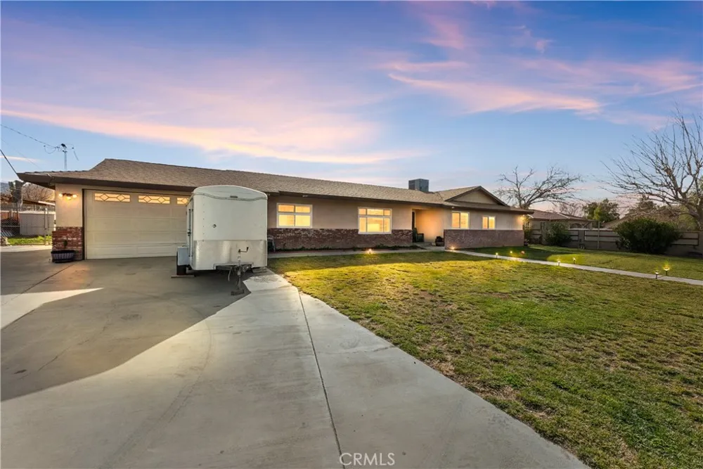 8954 E Avenue T14 Littlerock, CA 93543