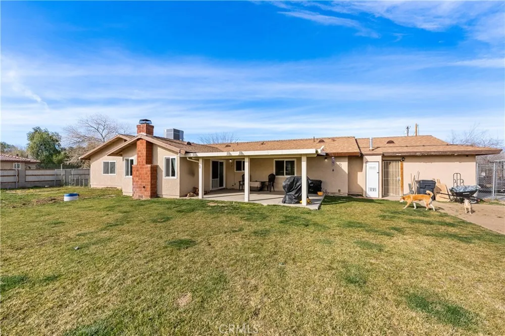 8954 E Avenue T14 Littlerock, CA 93543
