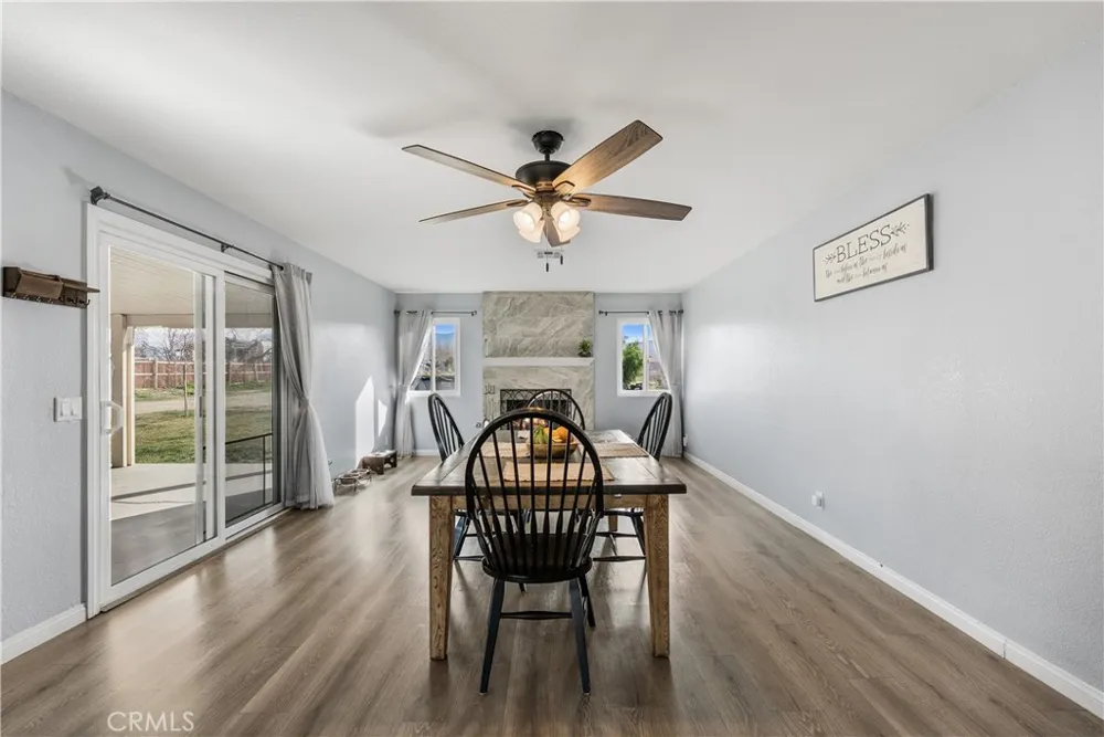 8954 E Avenue T14 Littlerock, CA 93543