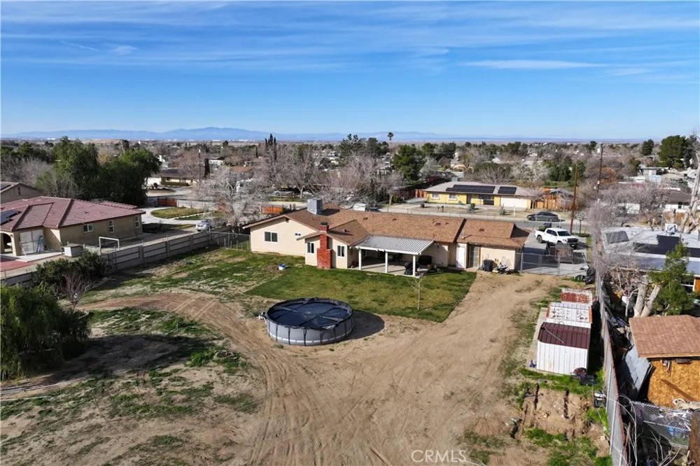 8954 E Avenue T14 Littlerock, CA 93543