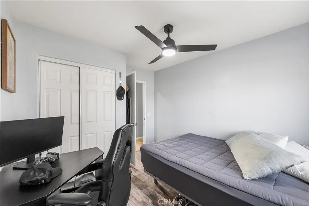 8954 E Avenue T14 Littlerock, CA 93543