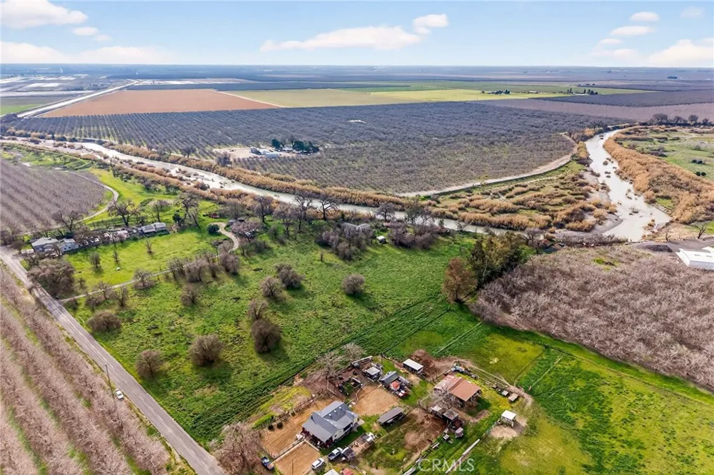 4085 County Road 203 Hamilton City, CA 95951