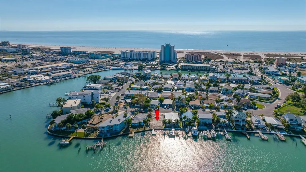 11075 3RD STREET E Treasure Island, FL 33706