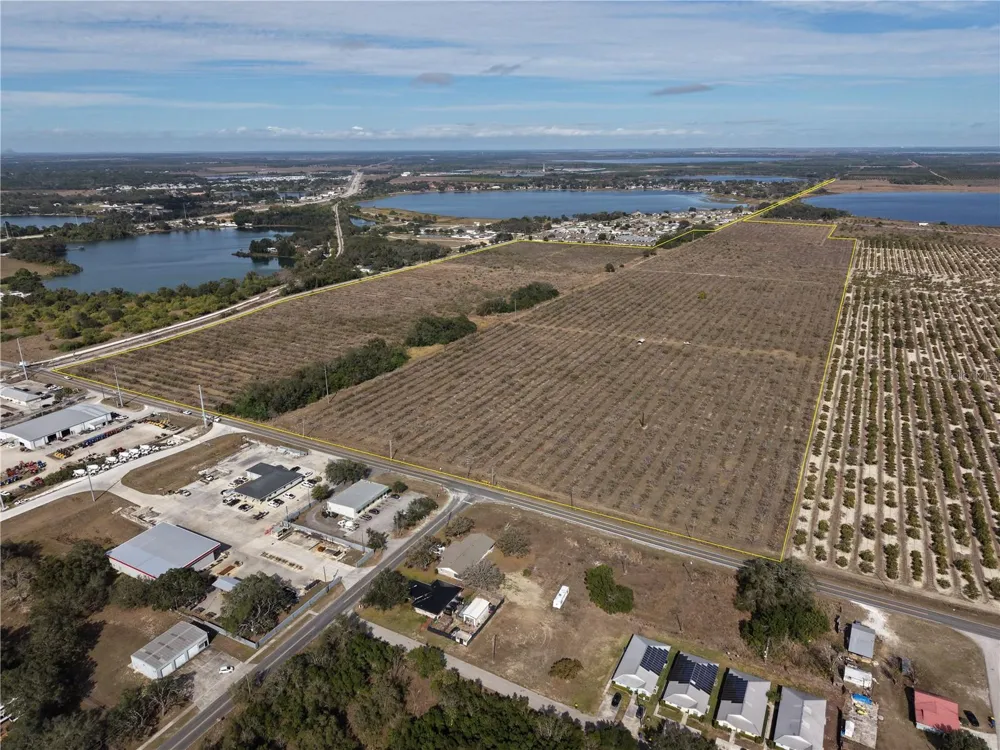 214 E SHOCKLEY ROAD Avon Park, FL 33825