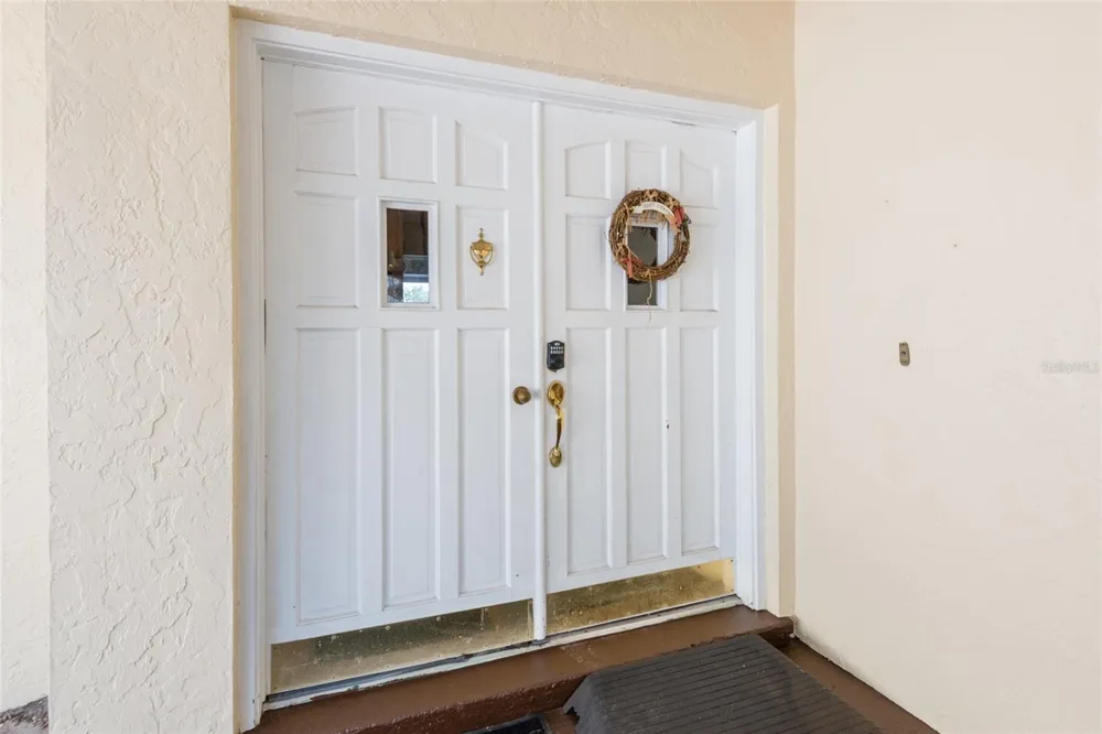 6809 TWELVE OAKS BOULEVARD Tampa, FL 33634