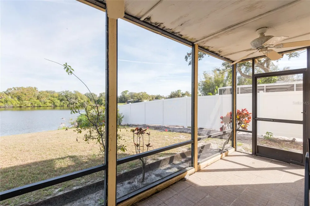 6809 TWELVE OAKS BOULEVARD Tampa, FL 33634