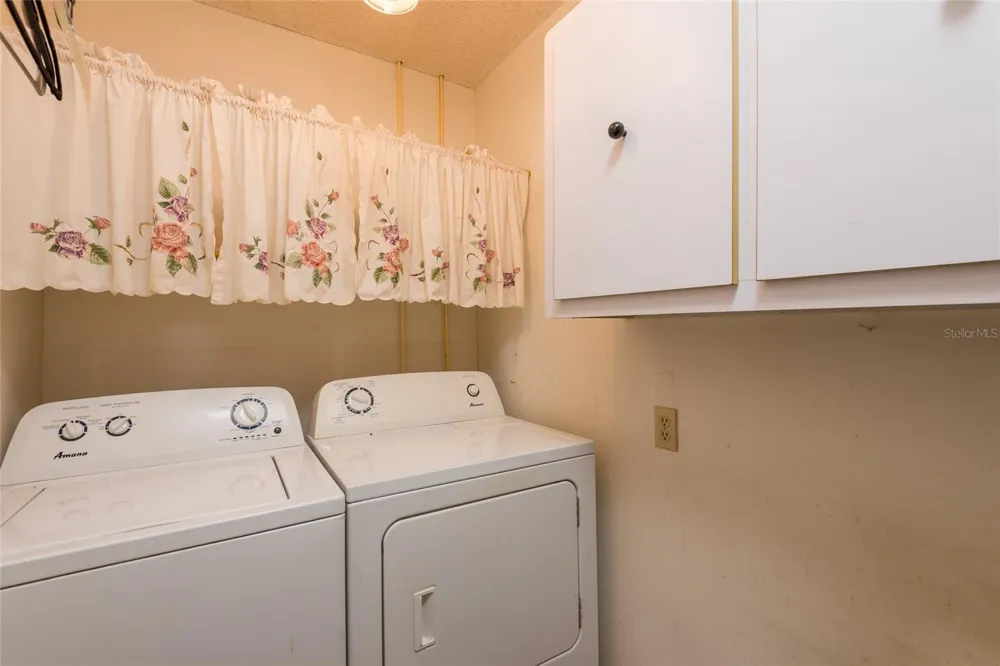 6809 TWELVE OAKS BOULEVARD Tampa, FL 33634