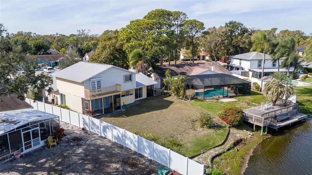 6809 TWELVE OAKS BOULEVARD Tampa, FL 33634