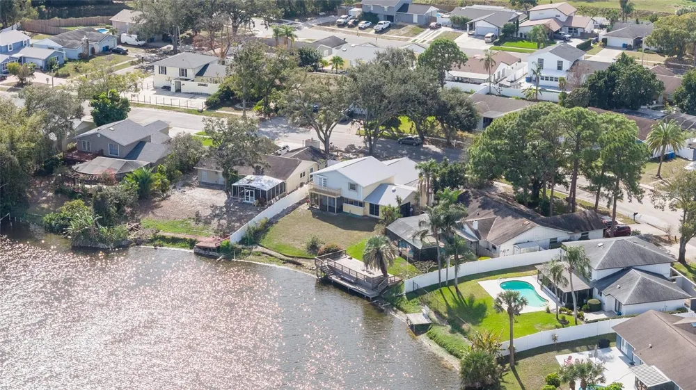 6809 TWELVE OAKS BOULEVARD Tampa, FL 33634
