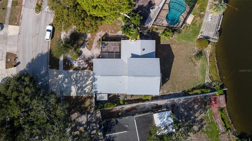 6809 TWELVE OAKS BOULEVARD Tampa, FL 33634