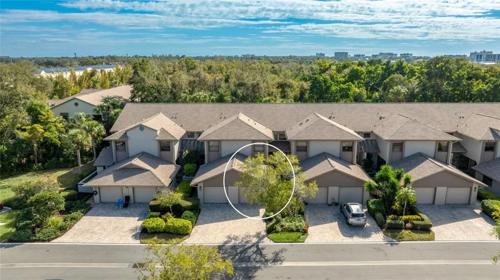 1648 STARLING DRIVE #202