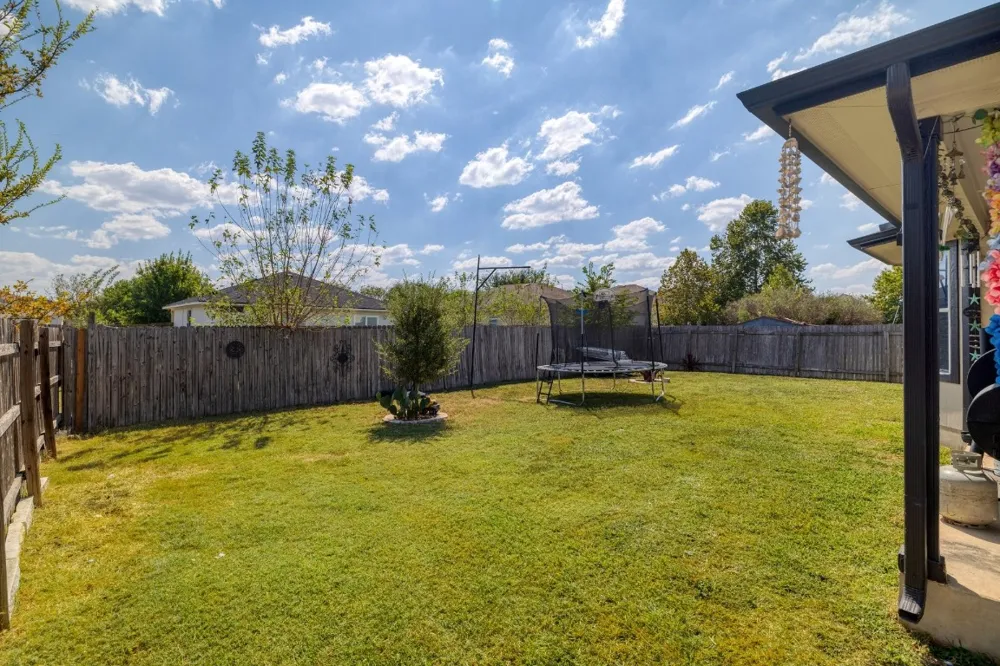203 Endeavour Kyle, TX 78640