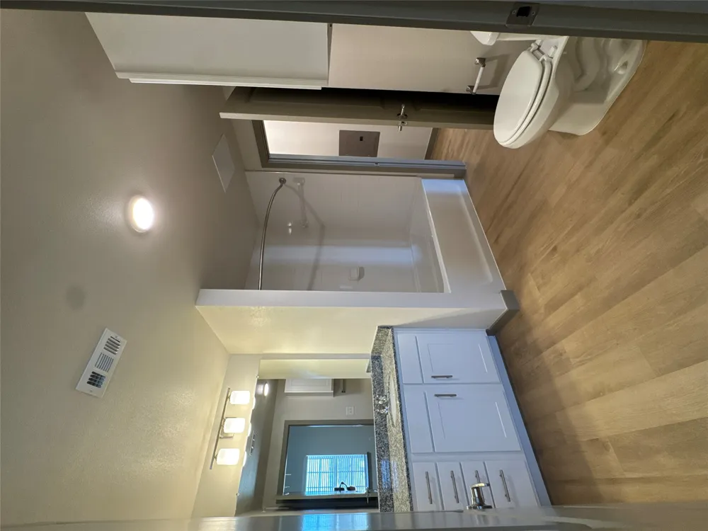 691 Union Chapel Road #B2 Cedar Creek, TX 78612