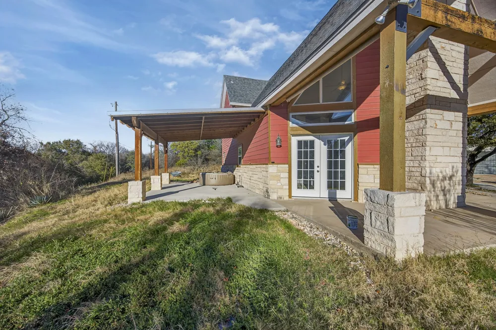6775 Silver Creek Azle Road Azle, TX 76020
