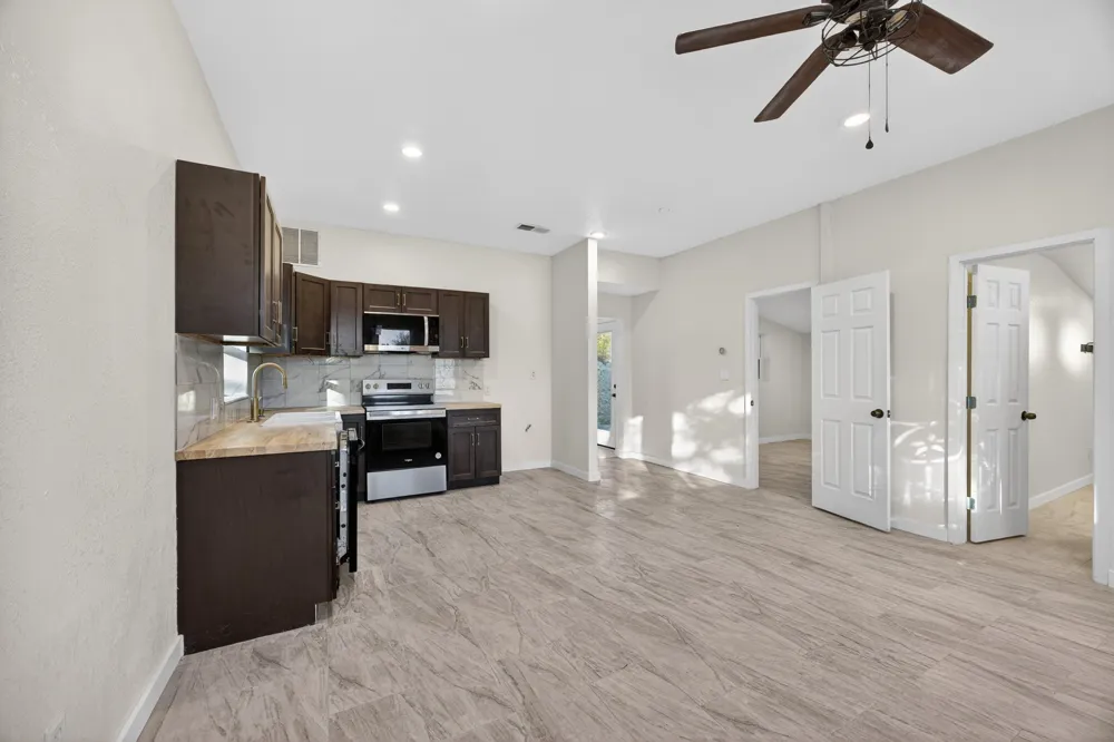 6775 Silver Creek Azle Road Azle, TX 76020
