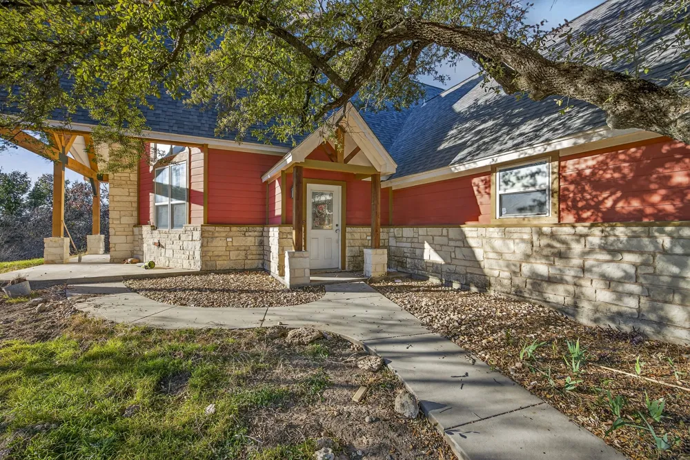 6775 Silver Creek Azle Road Azle, TX 76020