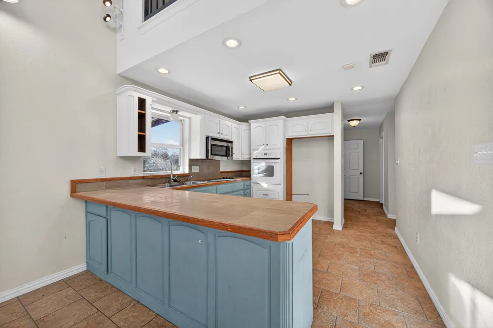 6775 Silver Creek Azle Road Azle, TX 76020