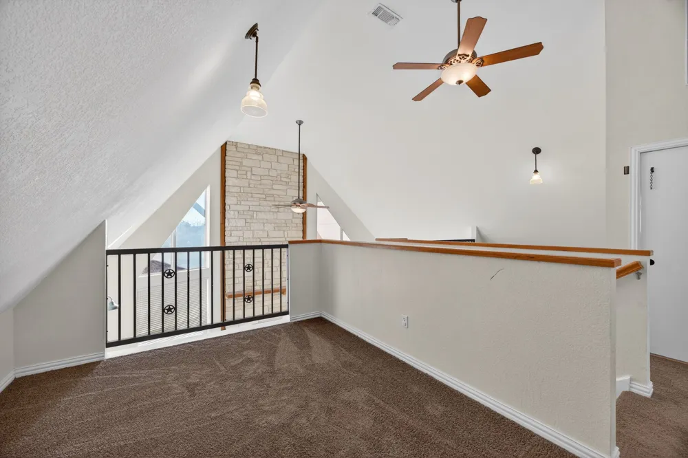 6775 Silver Creek Azle Road Azle, TX 76020