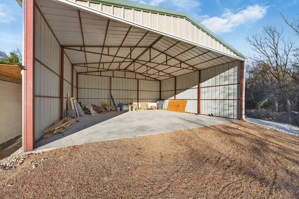 6775 Silver Creek Azle Road Azle, TX 76020