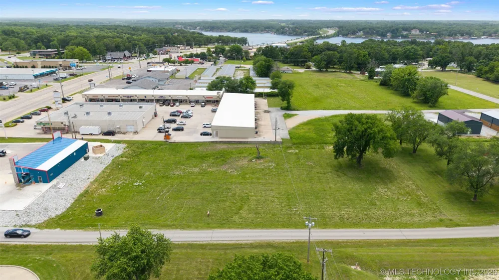 S Main Street Grove, OK 74344