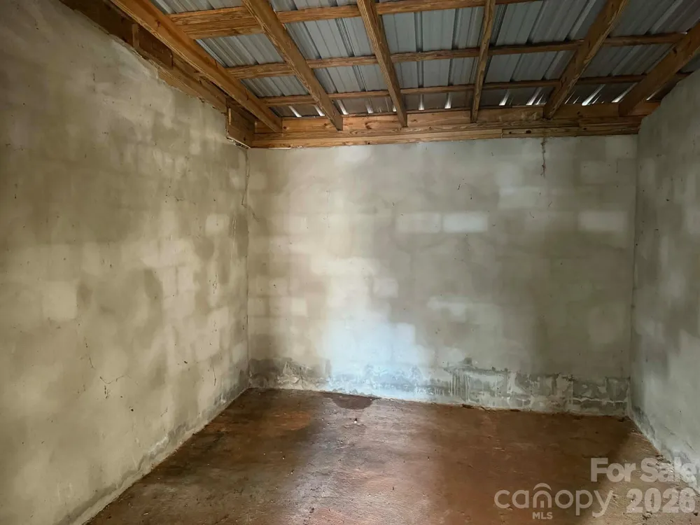 1677 US 221A Highway Forest City, NC 28043