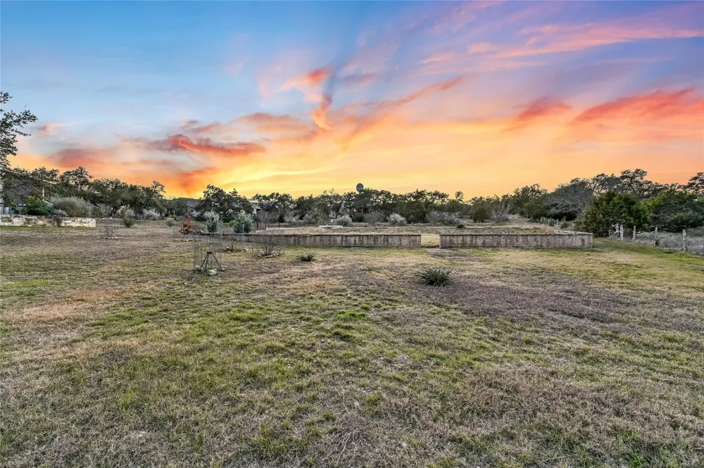 321 Tulley Court Wimberley, TX 78676