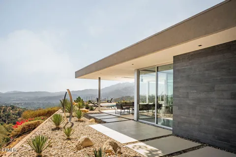 1465 Foothill Road