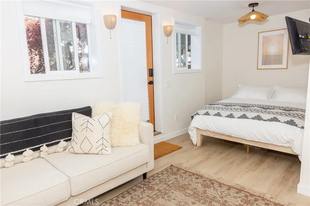 160 Avenida Florencia #C San Clemente, CA 92672