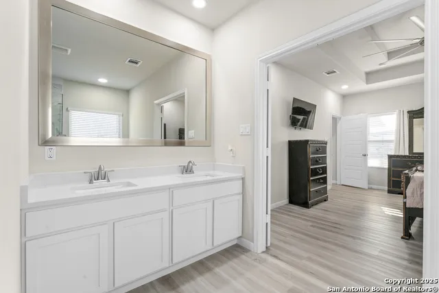 16851 Griffin Rd #2 Atascosa, TX 78002