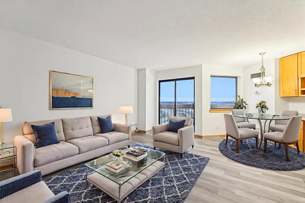 78 10th Street E #2409