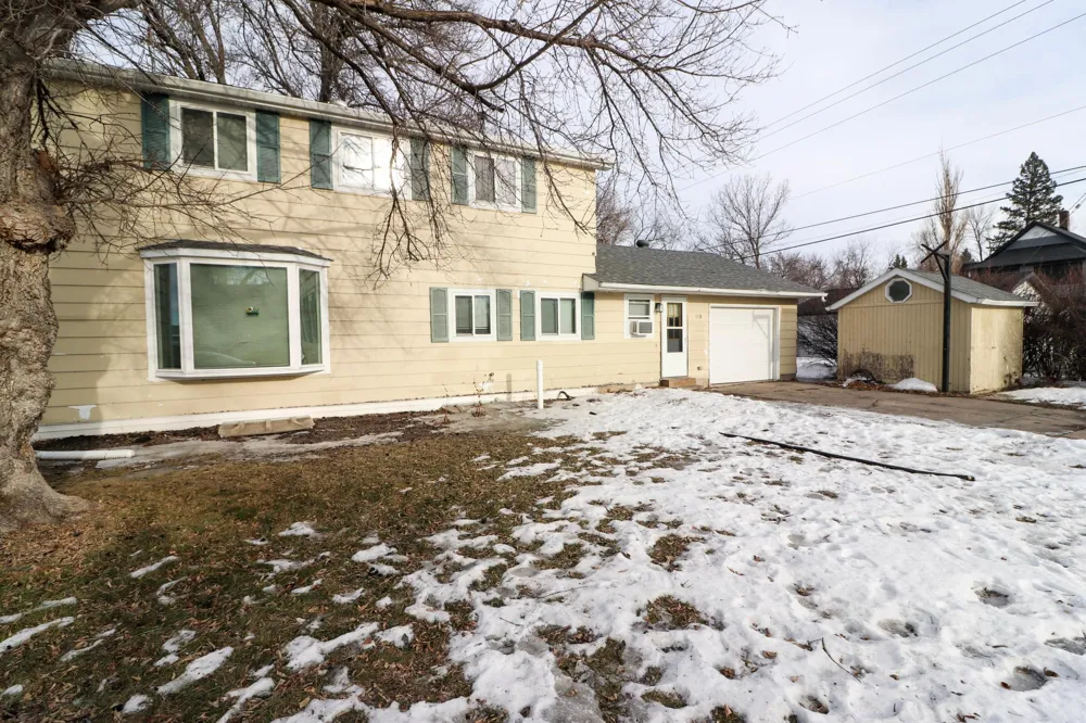 118 2nd Avenue NE Mayville, ND 58257