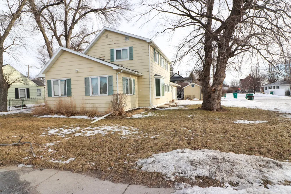 118 2nd Avenue NE Mayville, ND 58257