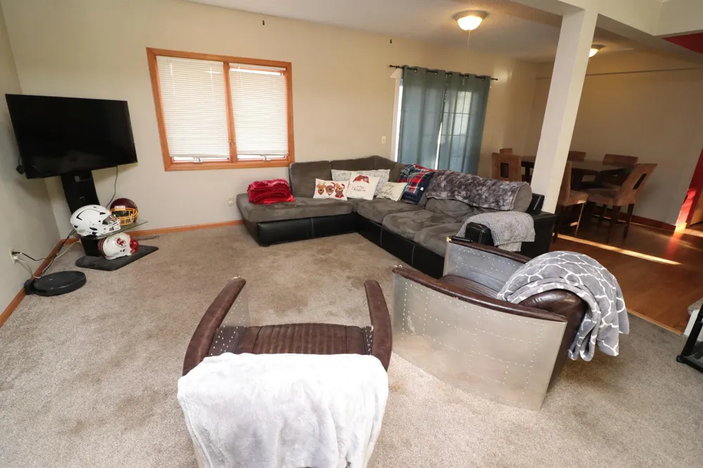 118 2nd Avenue NE Mayville, ND 58257