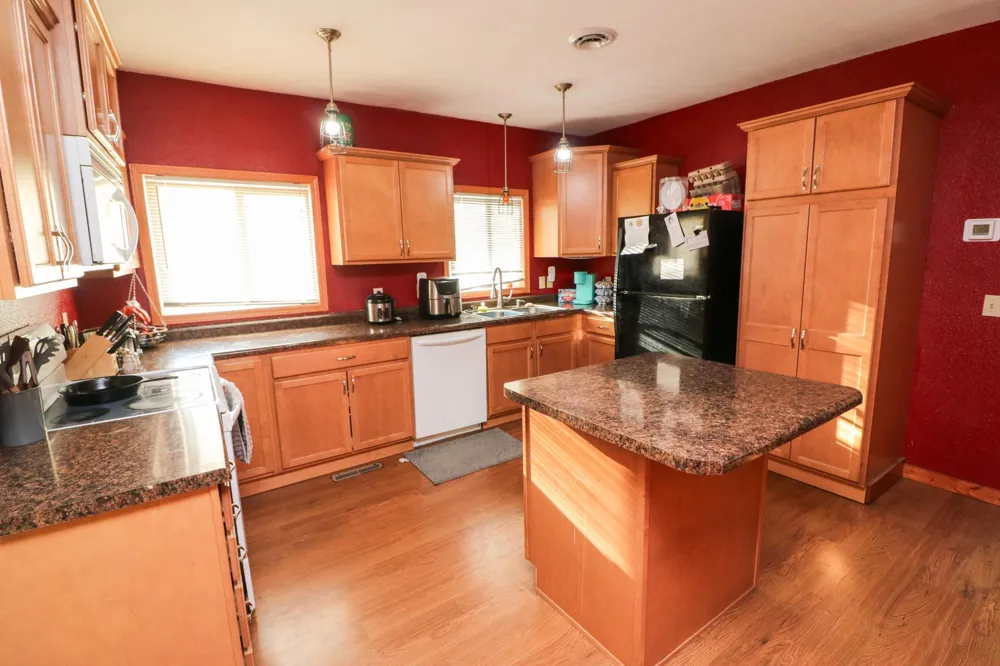 118 2nd Avenue NE Mayville, ND 58257