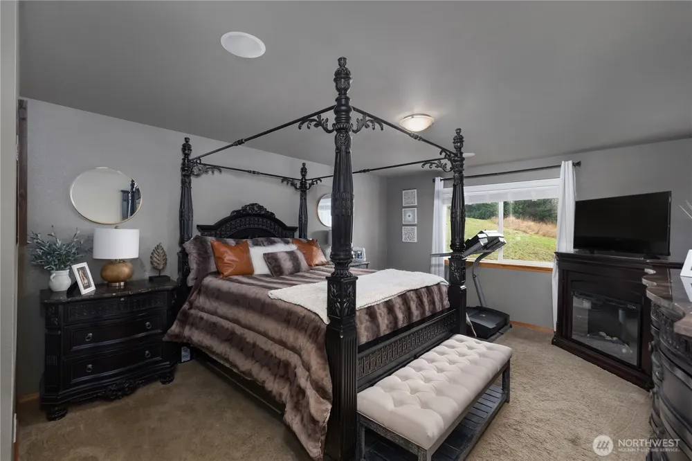 6 Clear View Drive Montesano, WA 98563