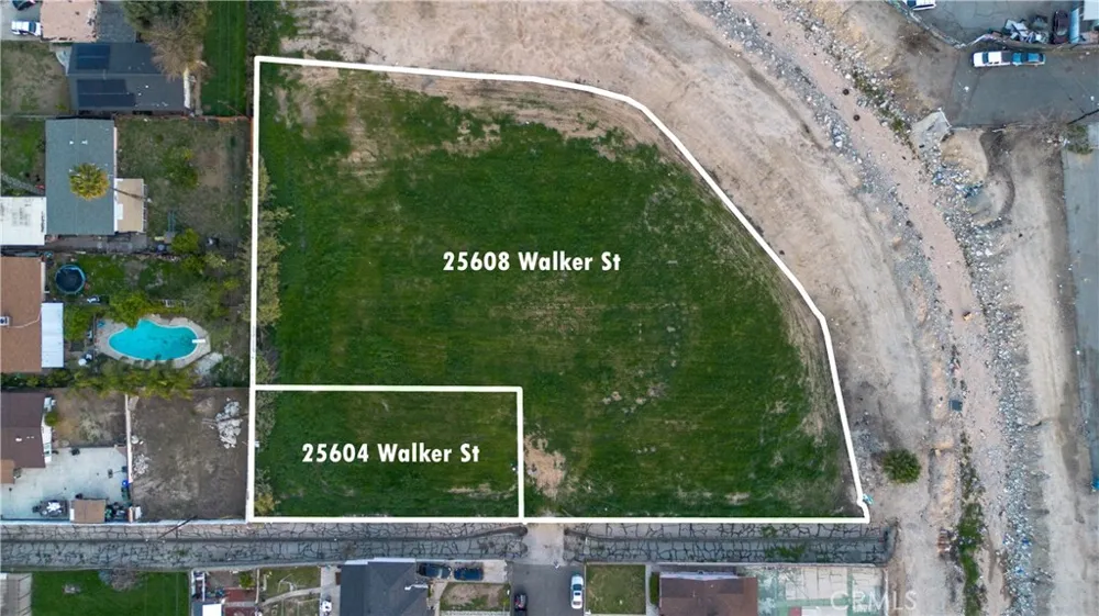 25608 Walker San Bernardino, CA 92404