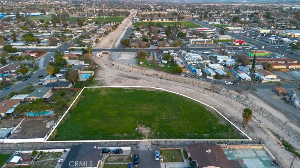 25608 Walker San Bernardino, CA 92404