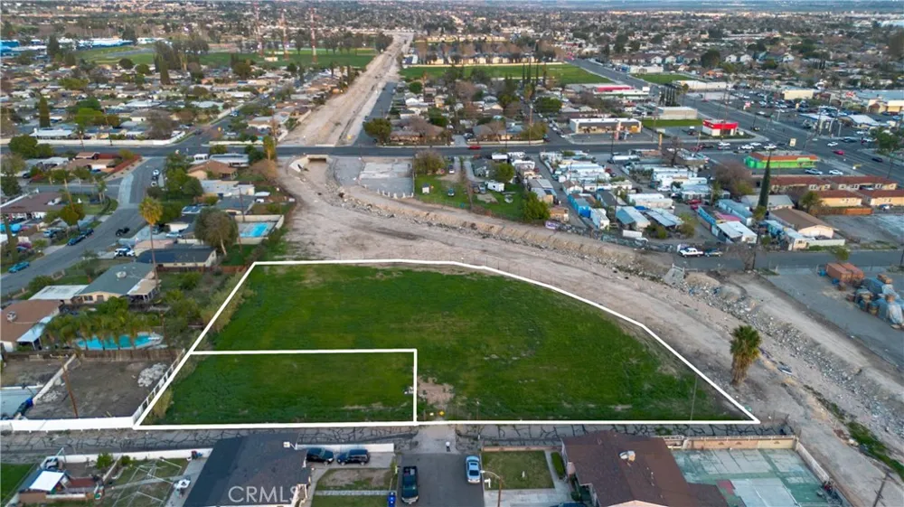 25608 Walker San Bernardino, CA 92404