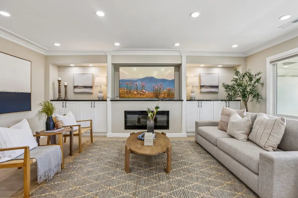 2101 Golden Rain Road ##11