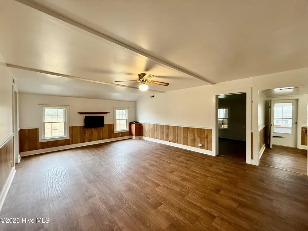 4549 Loop Road Scranton, NC 27875