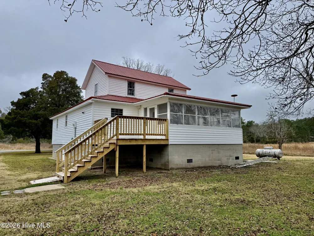 4549 Loop Road Scranton, NC 27875
