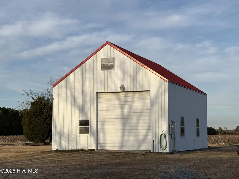 4549 Loop Road Scranton, NC 27875