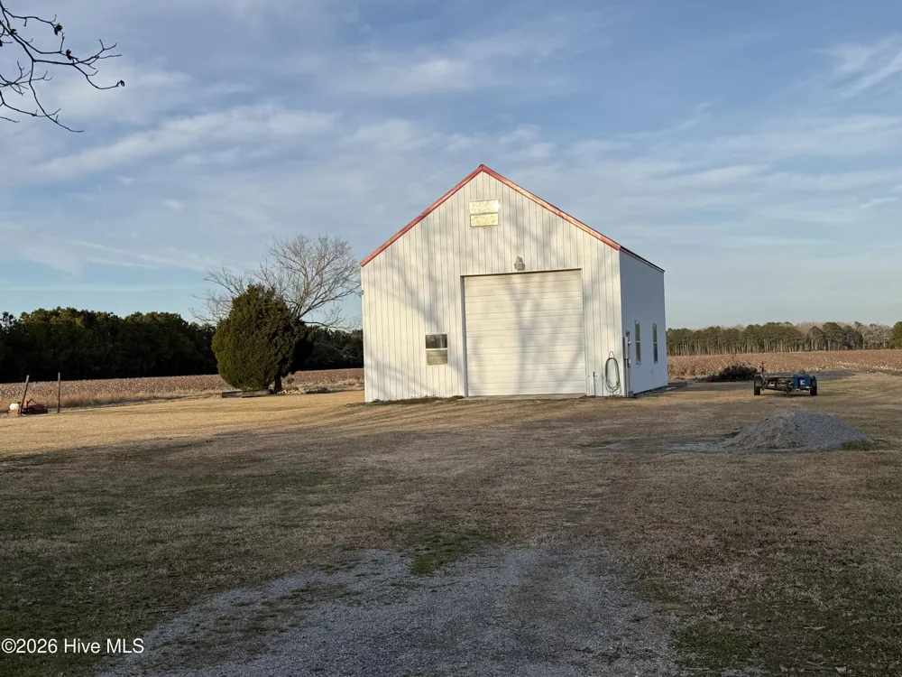 4549 Loop Road Scranton, NC 27875