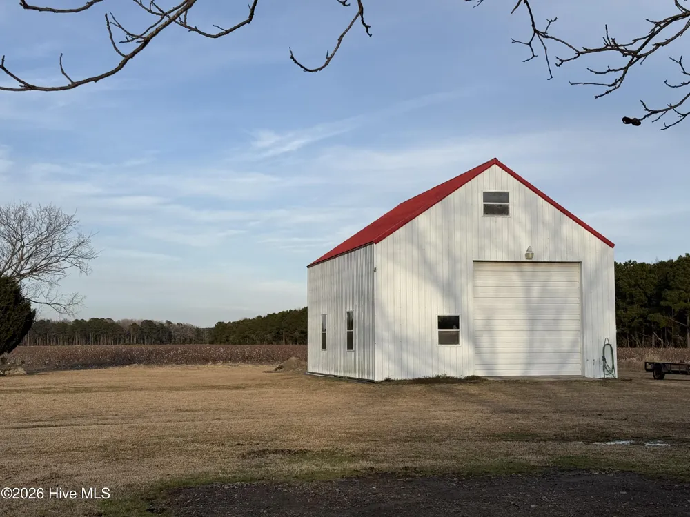 4549 Loop Road Scranton, NC 27875