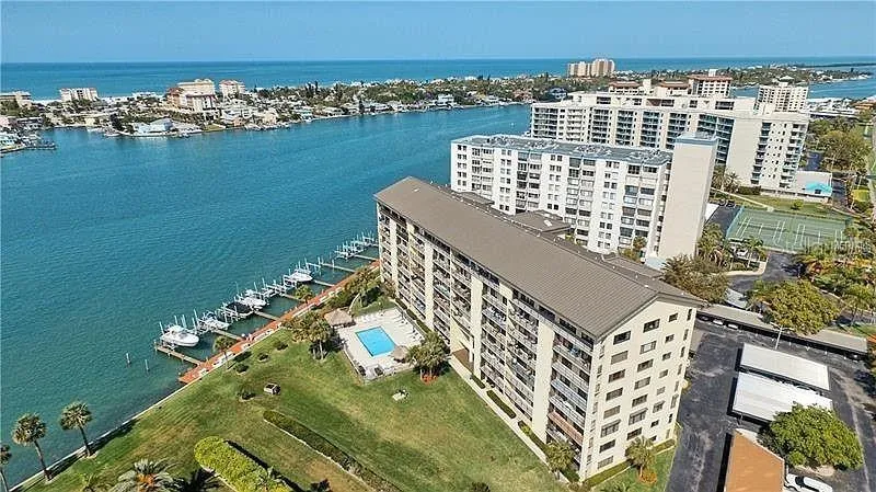 650 ISLAND WAY #708 Clearwater Beach, FL 33767